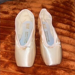 BLOCH Kid’s Pink Ballet Flats